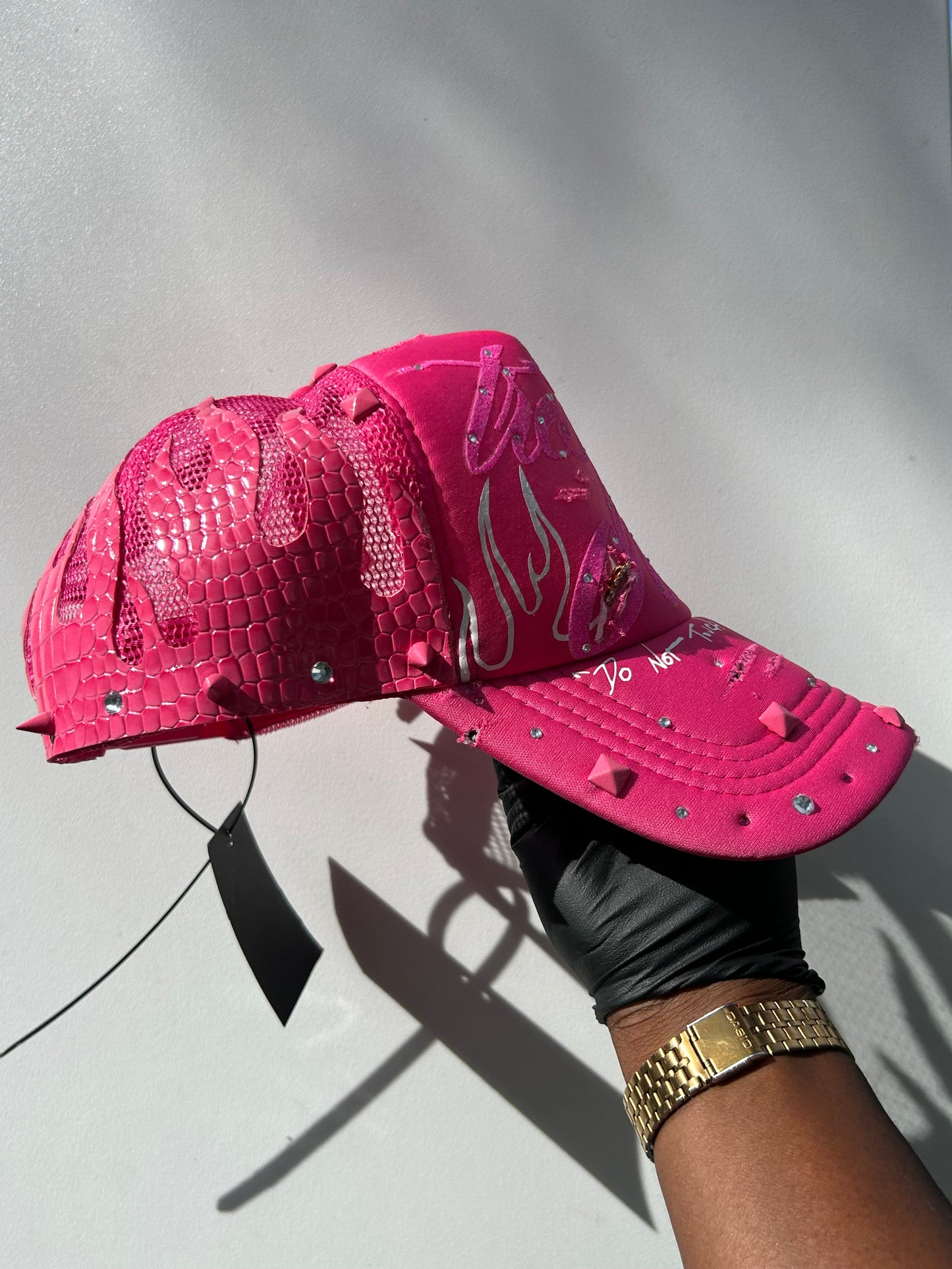 Très Chèr (Trucker Hat)