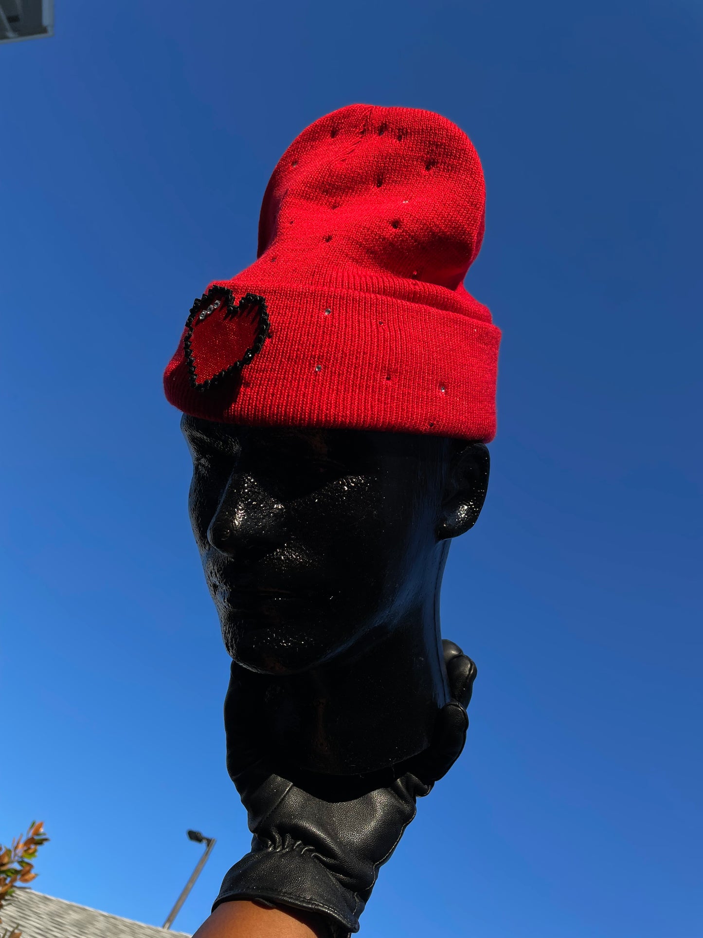 “Red heart” (beanie)