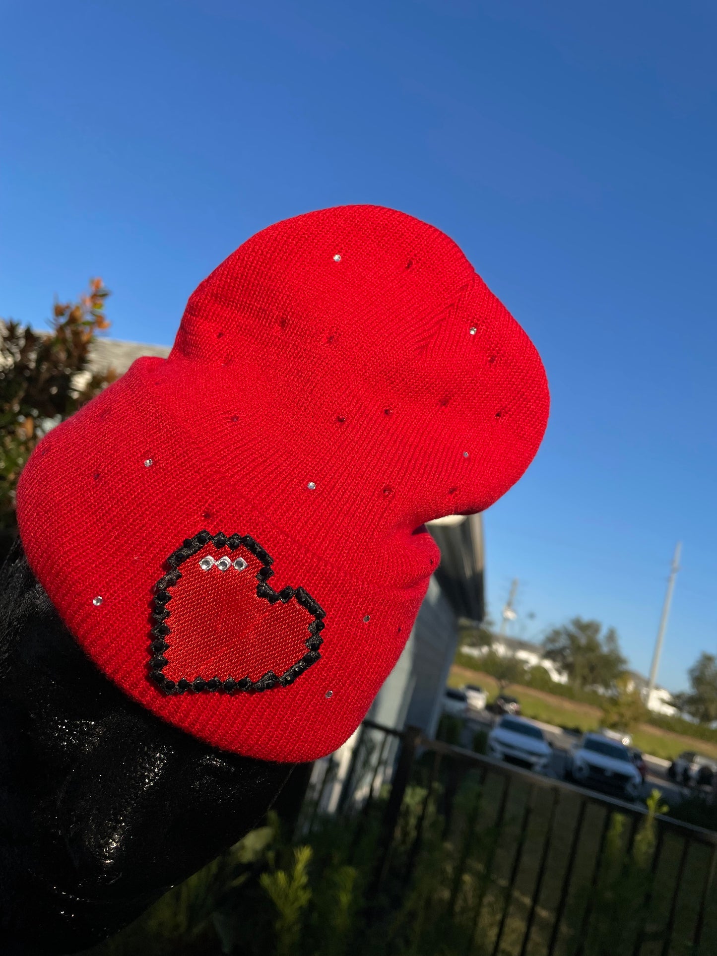 “Red heart” (beanie)