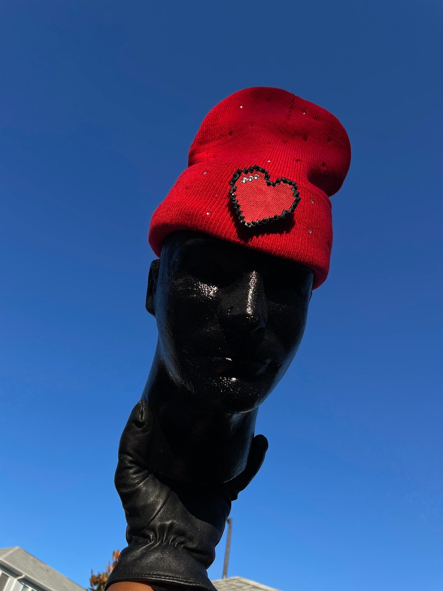 “Red heart” (beanie)