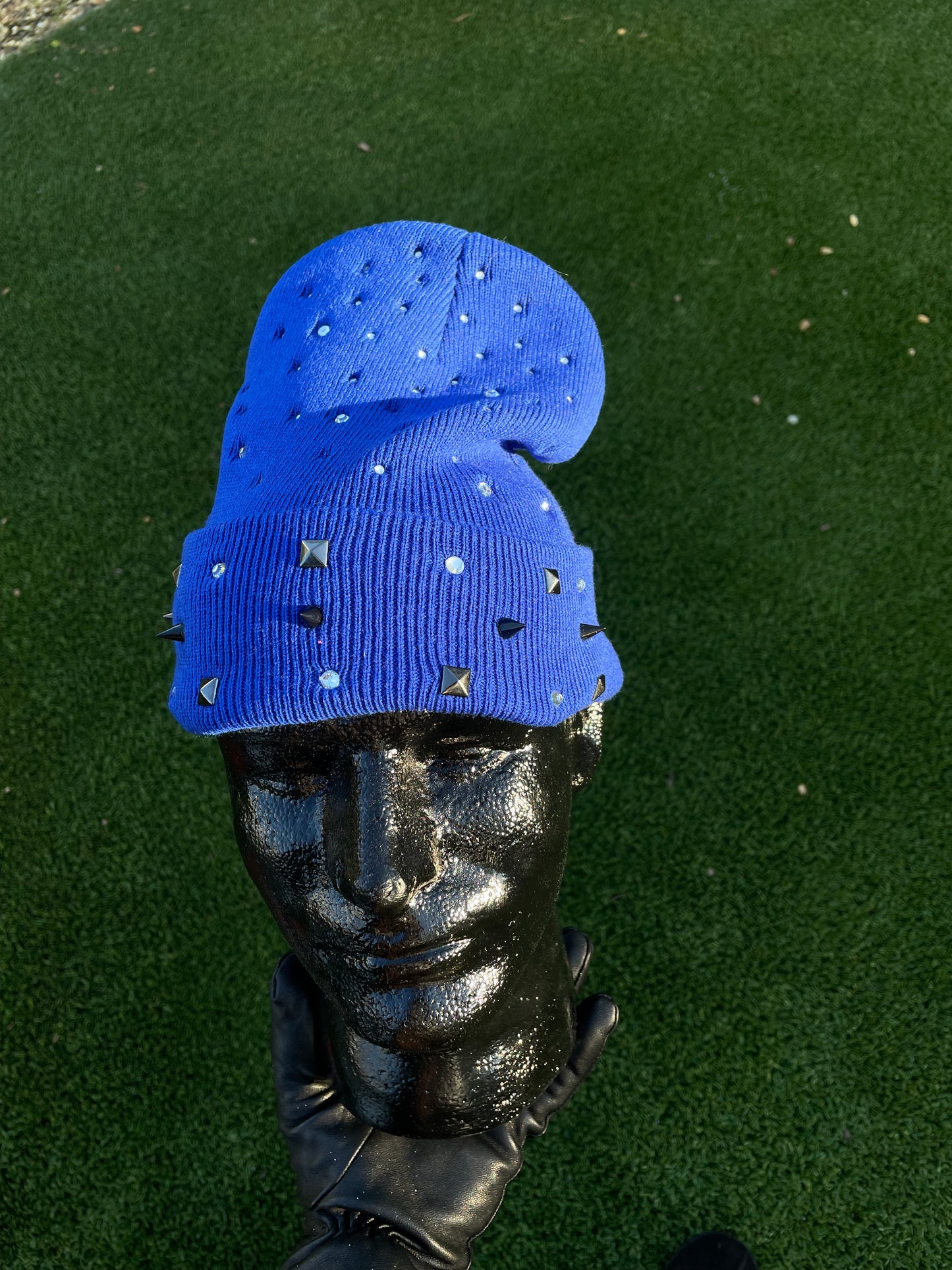 “Blue ice” (beanie)