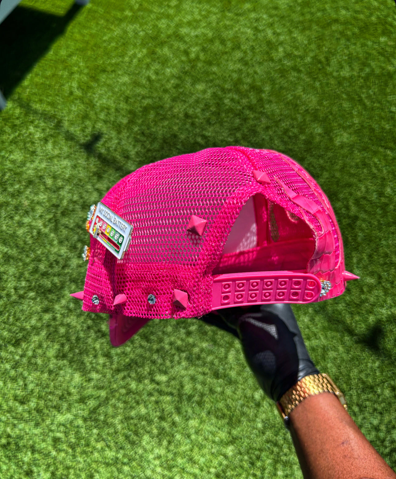 Très Chèr (Trucker Hat)